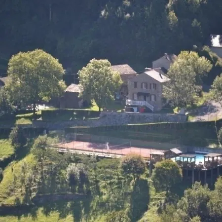 House La Vallee 4 *