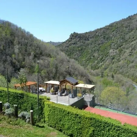 House La Vallee 4 * Lacrouzette